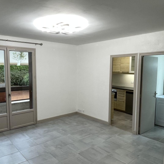  CONSEIL IMMOBILIER FLEURANCE : Apartment | FLEURANCE (32500) | 26 m2 | 395 € 