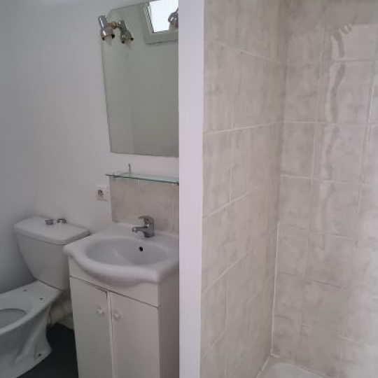  CONSEIL IMMOBILIER FLEURANCE : Apartment | FLEURANCE (32500) | 26 m2 | 350 € 