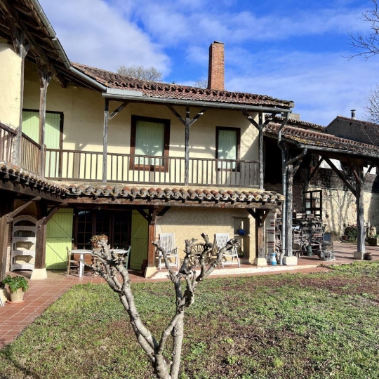  CONSEIL IMMOBILIER FLEURANCE : Maison / Villa | CASTELNAU-BARBARENS (32450) | 217 m2 | 285 000 € 