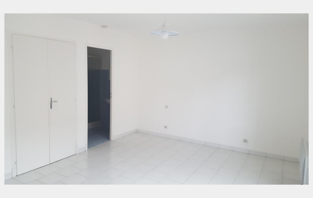 CONSEIL IMMOBILIER FLEURANCE : Appartement | FLEURANCE (32500) | 30 m2 | 300 € 