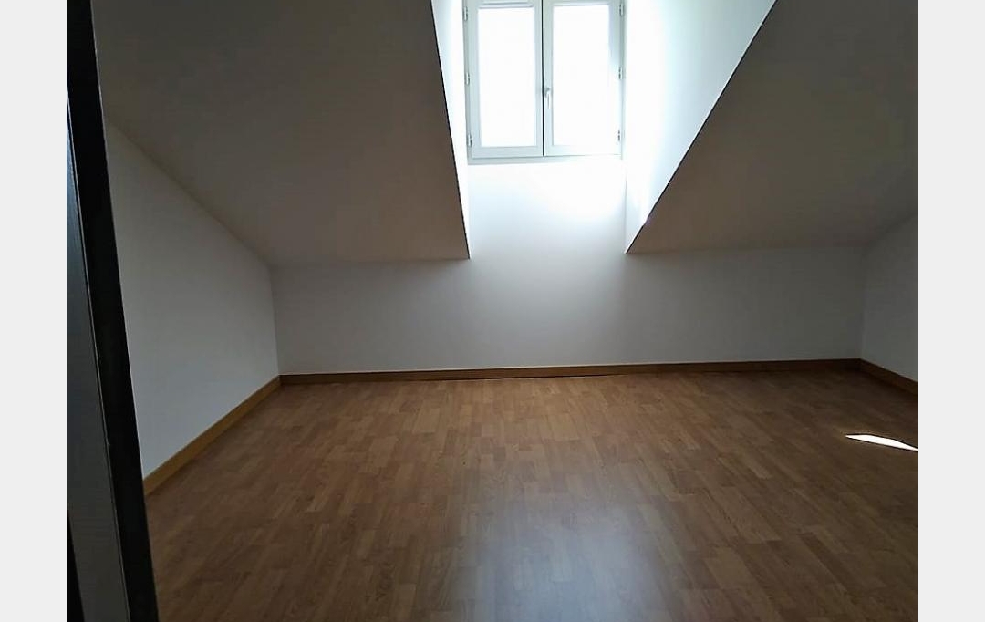 CONSEIL IMMOBILIER FLEURANCE : Appartement | FLEURANCE (32500) | 68 m2 | 510 € 