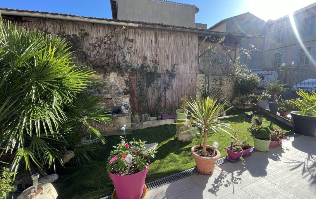 CONSEIL IMMOBILIER FLEURANCE : House | LECTOURE (32700) | 299 m2 | 535 500 € 