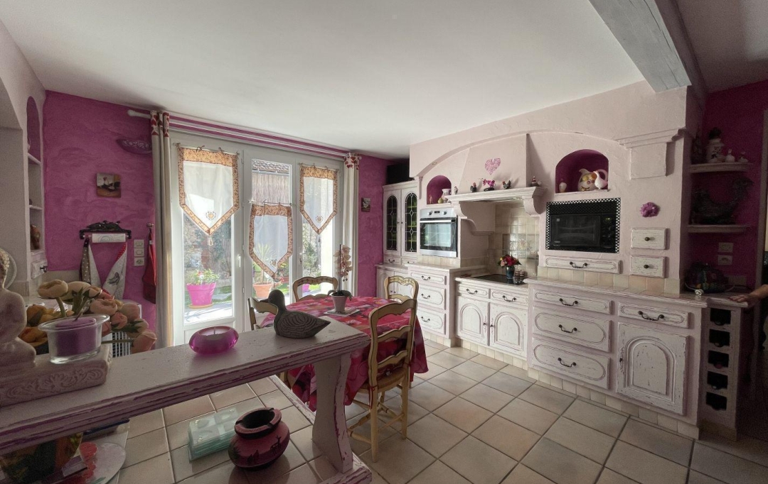 CONSEIL IMMOBILIER FLEURANCE : House | LECTOURE (32700) | 299 m2 | 535 500 € 