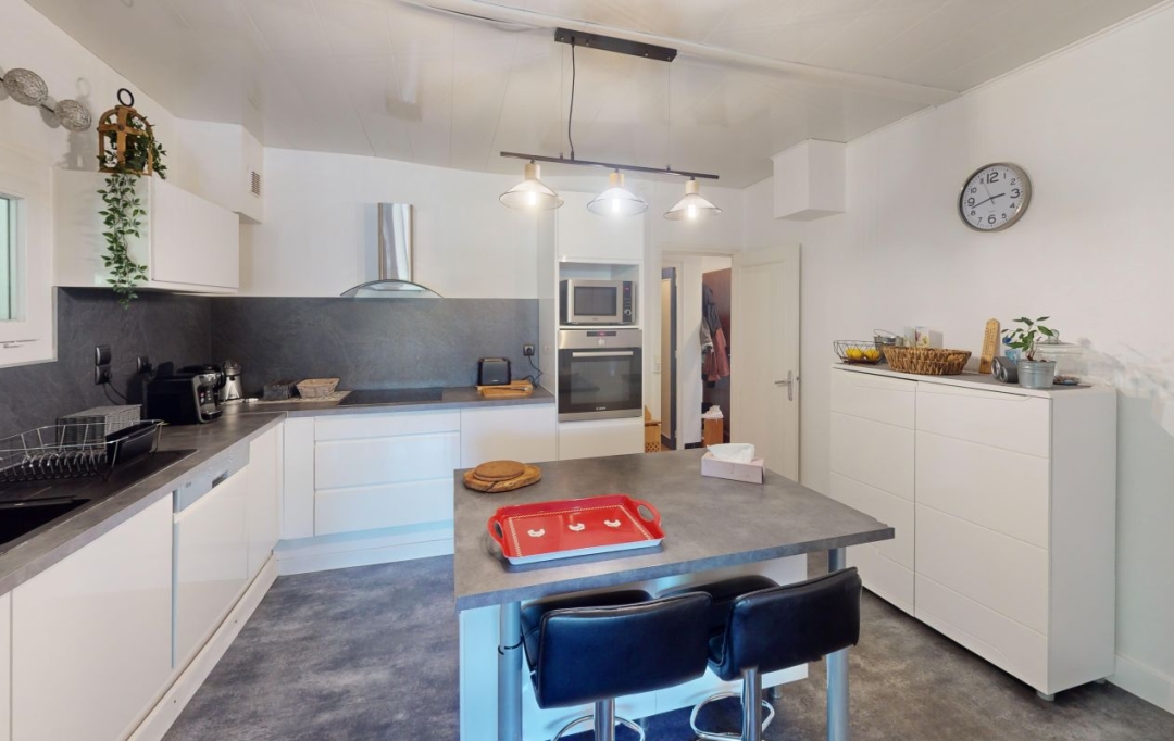CONSEIL IMMOBILIER FLEURANCE : House | MAIGNAUT-TAUZIA (32310) | 250 m2 | 299 000 € 
