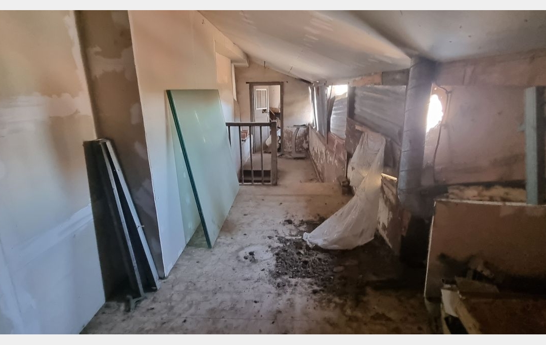 CONSEIL IMMOBILIER FLEURANCE : Building | LECTOURE (32700) | 216 m2 | 232 500 € 