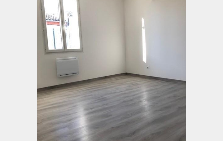 CONSEIL IMMOBILIER FLEURANCE : Appartement | FLEURANCE (32500) | 47 m2 | 470 € 