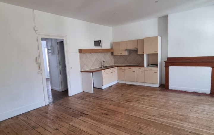 Appartement P3 FLEURANCE 68 m2 500 € Appartement P3 FLEURANCE 68 m2 500 €