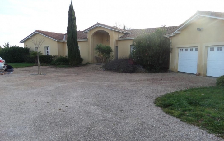 CONSEIL IMMOBILIER FLEURANCE : House | MONTESTRUC-SUR-GERS (32390) | 214 m2 | 490 000 € 