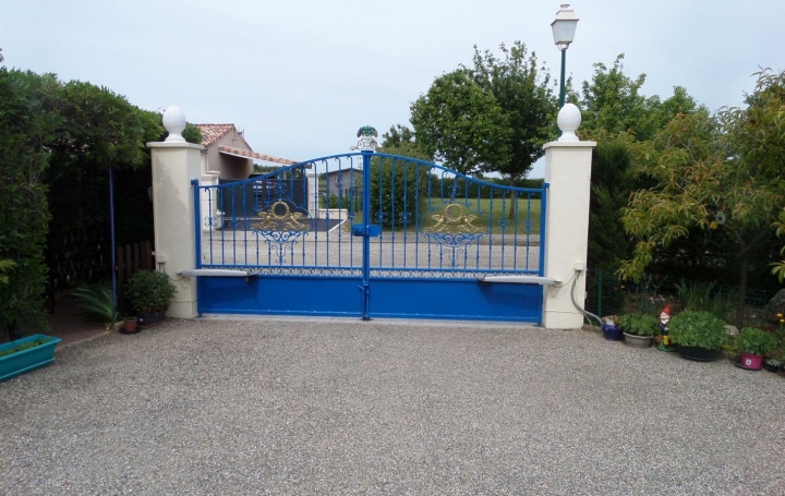 CONSEIL IMMOBILIER FLEURANCE : House | MARSOLAN (32700) | 102 m2 | 242 500 € 