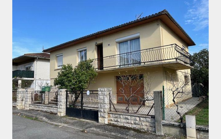 Maison FLEURANCE 87 m2 134 500 € Maison FLEURANCE 87 m2 134 500 €