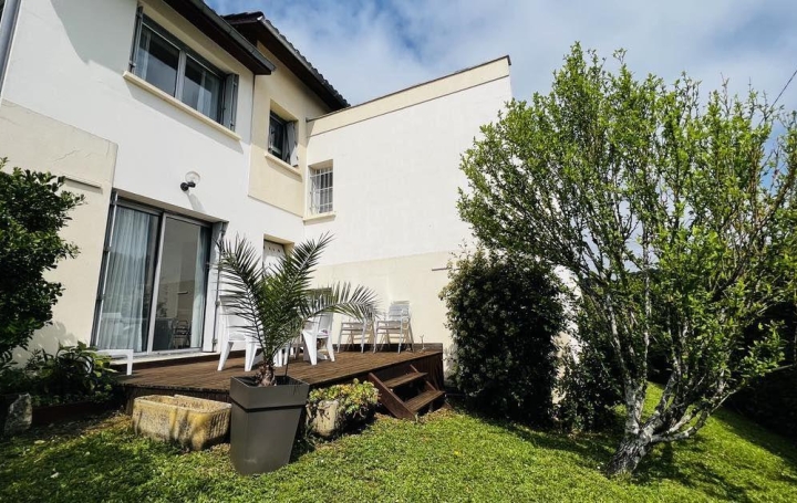 Maison de ville AUCH 150 m2 249 900 € Maison de ville AUCH 150 m2 249 900 €