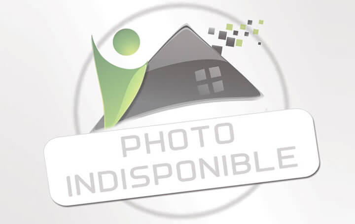 Maison SAINTE-RADEGONDE 200 m2 67 500 € Maison SAINTE-RADEGONDE 200 m2 67 500 €